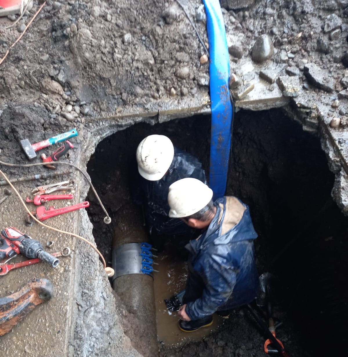 realizamos-128-reparaciones-de-redes-sin-cortar-el-agua-a-los-vecinos-200826124405